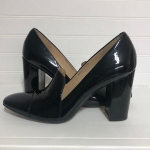 3/$30 - GEOX Respira Black Patent Closed Toe Heels size 38 which is a size 7.5
